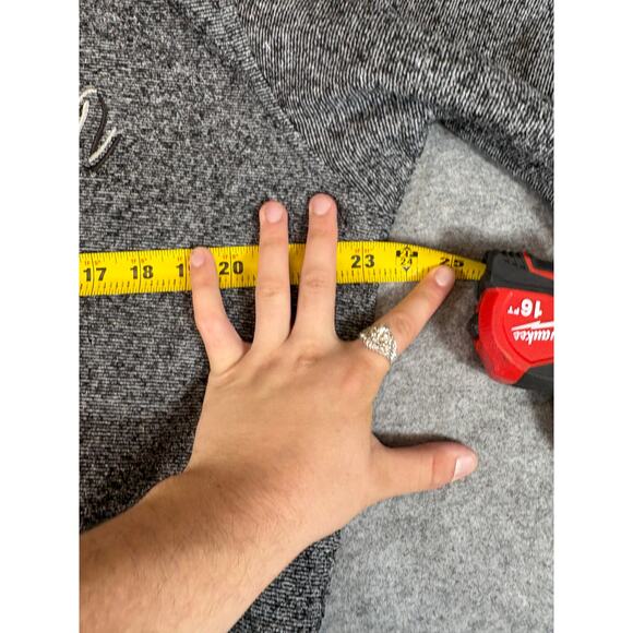 VINTAGE 90s Lee Sport Wisconsin Badgers Sweatshirt Men Medium Gray NCAA Football - Picture 2 of 6